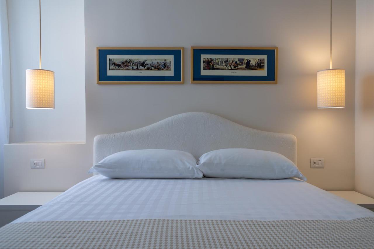 Pangsapuri 80 m² dengan 3 bilik tidur dan 2 bilik mandi peribadi di Plebiscito Naples Luaran gambar